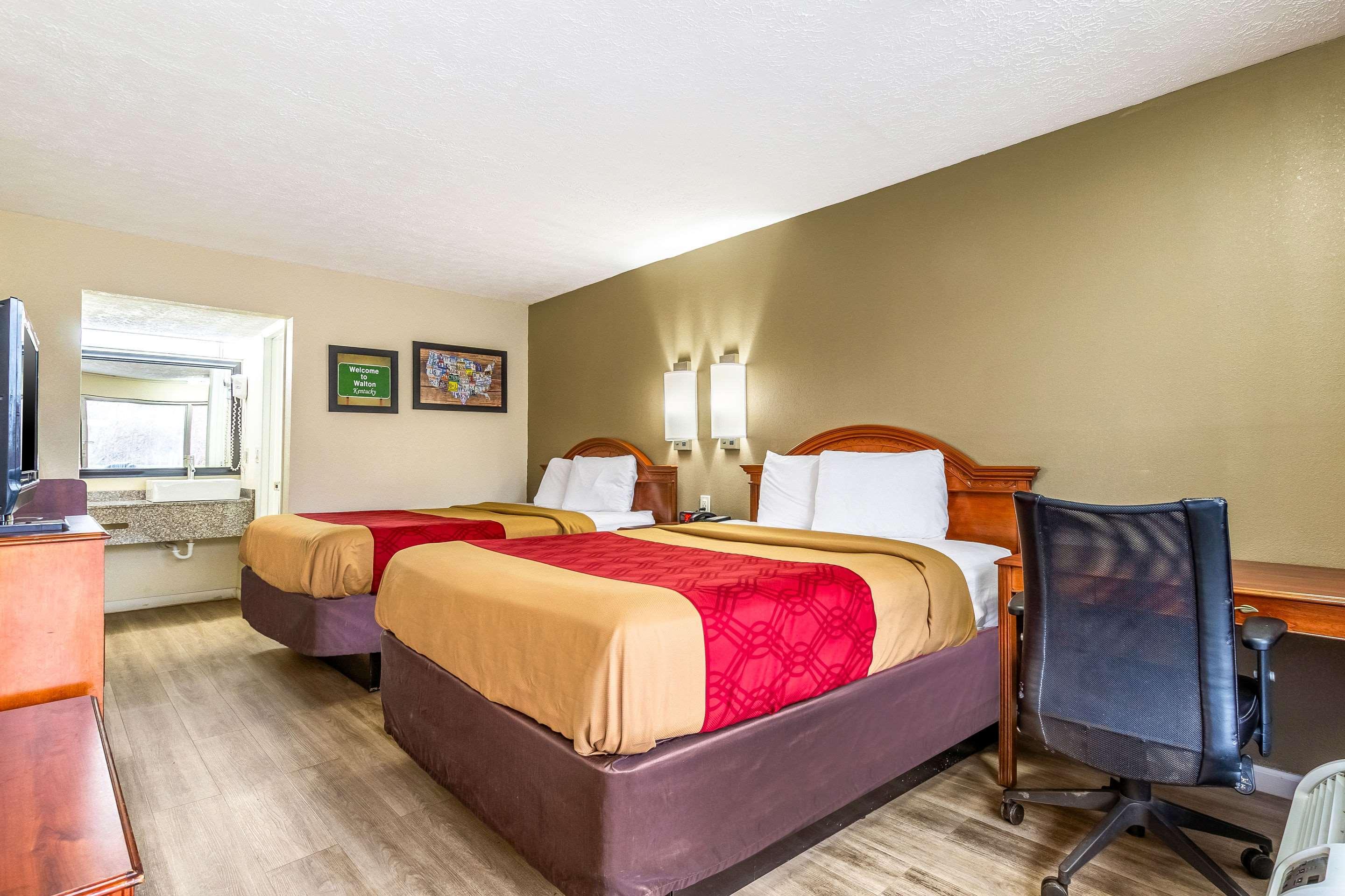 Red Roof Inn Walton - Richwood Kültér fotó