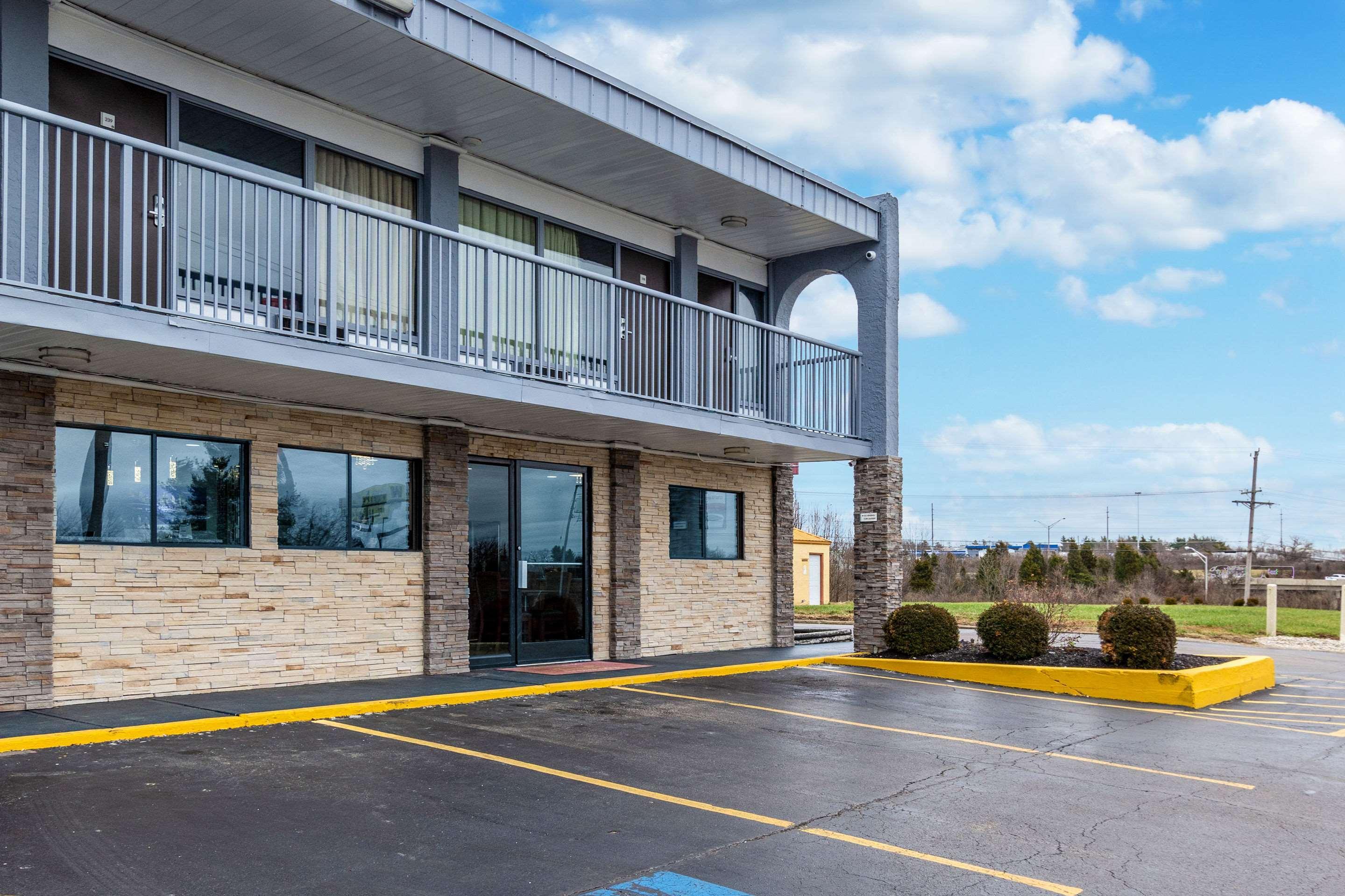 Red Roof Inn Walton - Richwood Kültér fotó